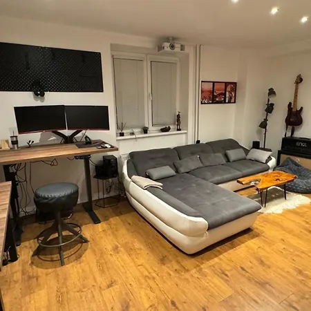 Parkside Modern Haven In *