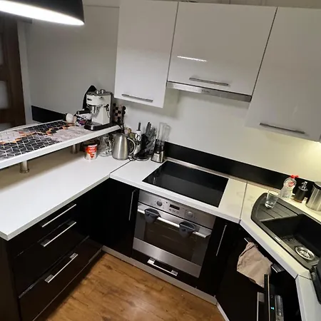 شقة Parkside Modern Haven In كَشّا